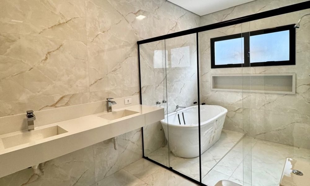 ✨ Sofisticação e funcionalidade em um ambiente digno de spa.